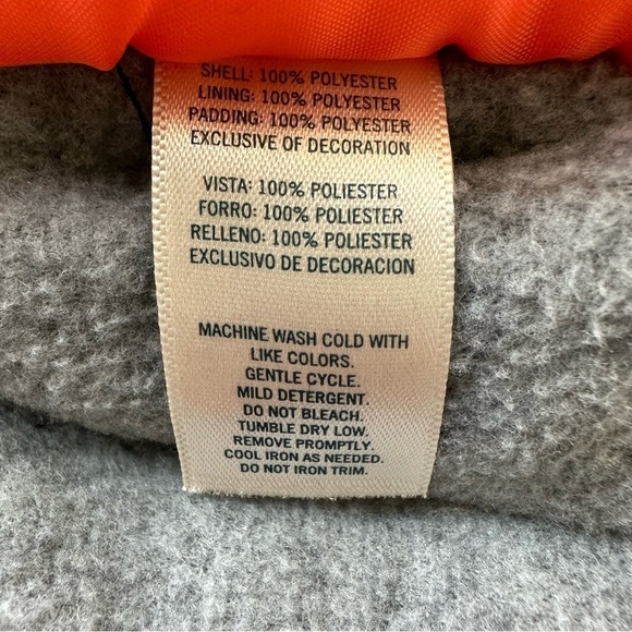 Oshkosh boys  jacket - Picture 3 of 8